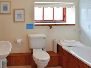 3 bedroom accommodation in Trewellard, near Penzance - Image 3
