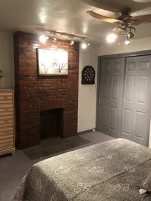 Comfortable and clean whole apartment, great for couples and friends getaways. - Image 5
