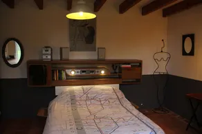 Detached house in \"plain\" countryside and \"plain\" foot colors and fantasies ... - Image 4