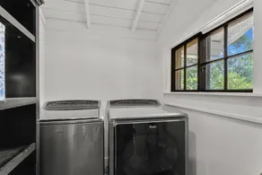 Darling on Main Beautifully Renovated Historic Home 2 Miles from UA Campus!  - Image 2