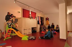 Apartment with ambience - Image 2