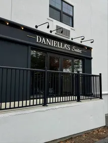 Daniella's Suites - Image 4