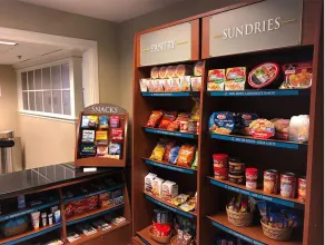 Relax and Recharge! Pet-Friendly Property, Free Breakfast, Parking - Image 2