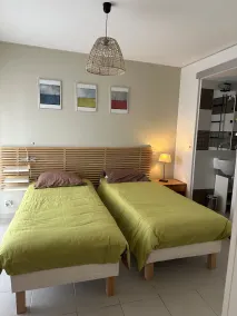 ROYAN: Le Calme a la Ville Maison 2 a 4 personnes /proche Mer , Ville - Image 3