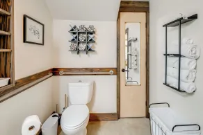 3 Blocks to Dtwn! Cozy Sedro-Woolley Retreat! - Image 4