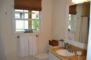 CHARMANT CLÉ ALLEGRO WATERFRONT HOME, QUAI DE BATEAU, PONT, KAYAKS, PADDLE BOARDS! - Image 3