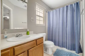 Delightful Duplex 2 beds 2 baths - Image 4