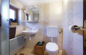 Magnífica casa de 1 dormitorio en Hrnjanec. - Image 2