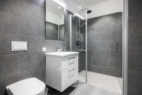 High-quality 3-room apartment for 5 people located in the old harbor of Wismar - Image 3