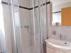 Apartamento vacacional ideal para familias con jardín y terraza | Esquí cercano - Image 3