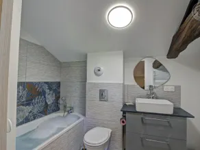 Gîte de Charme avec SPA et Parking Privé à la Campagne - Image 2