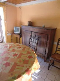 HOUSE IN A SMALL CHARMING VILLAGE: GOOD PRICE-QUALITY RATIO - Image 2