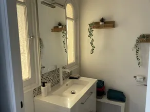 Appt 4 pers dans villa avec ,sauna,piscine 14 m,salle de fitness,parking - Image 4