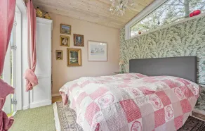 Kæledyrsvenligt hus med 3 soveværelser i Hornbæk - Image 4