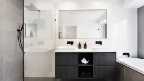 Seamount Quay 22 - Waterfront views, private pool & fishing from your own jetty - Image 2