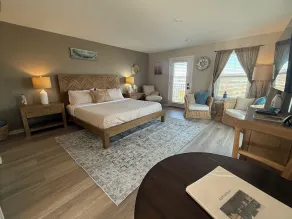 Coupeville Coveland Suite #1 - Image 4