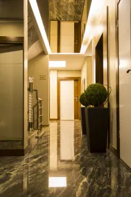 Maxuite Hotel in Home - Image 3