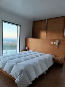 Villa på kullarna, havsutsikt, tyst, bra exponering. terrass 360 °. - Image 5