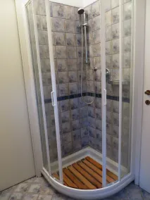 Koppla av i det grönska Golfo di Marinella apt. veranda, pool, gratis stränder, parkering - Image 2