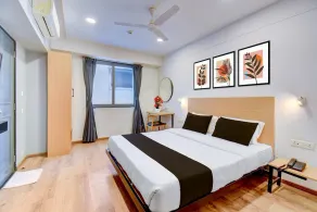 Cozy Deluxe Stays at Balewadi Pune - Image 5
