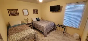 Easy Access to the Tri Cities! - Image 5