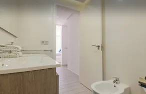 Geräumiges Apartment mit modernem Design / Meerblick / 300 m Strand / breite Terrasse - Image 4