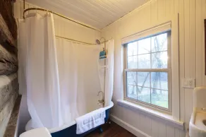 1840's Log Cabin Getaway - Image 2