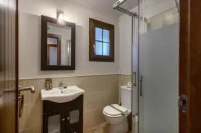 Cozy Seaside Retreat at Los Albatros - Image 3