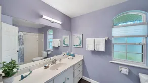 Palm Aire Golf Course home  in Sarasota near Benderson Park, UTC and beaches. - Image 2
