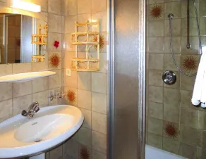 Apartment in Fügen with parking space - Image 5