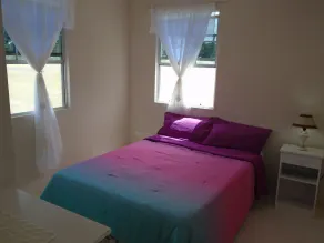 Linda casa / apartamento de dois andares espera por você em Barbados. - Image 3