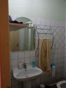 20min Poitiers city center apartment close to all amenities and attractions - Image 3