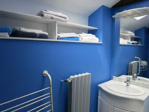 Großes Haus bietet Platz für 12 bis 14 in einem schönen Umgebung, Pool, Angeln, promenad - Image 3