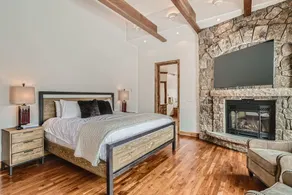 NEW LISTING! Après & Fairway Retreat home - Image 5