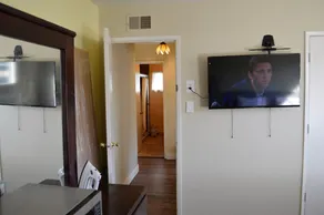 Cozy guest house , Disney-knott's berry family friendly border of la & oc - Image 2