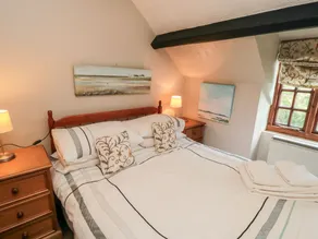Holly Cottage - Image 5