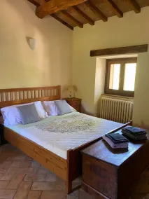 House with private pool for exclusive use among forests and hills, 8 km from Spoleto - Image 5