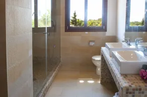 Melis ist eine fabelhafte Finca in ruhiger Landschaft gelegen mit schönem Blick - Image 3