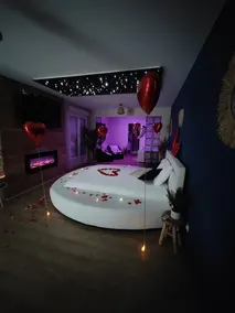 Romantic gite with SPA and starry sky La Maison du Bonheur - Image 3