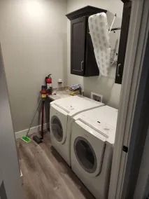 New Modern Home - Image 2