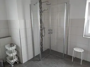 High-quality 100sqm vacation home for 6 people with fireplace and garden directly on the dike - Image 3