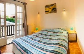 Maison au pied de la forêt et des plages - Image 3