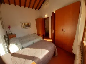 GREEN two-room apartment in farmhouse with swimming pool 8 km from Florence center - Image 5