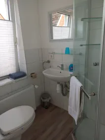 Hotel stückers - Image 3
