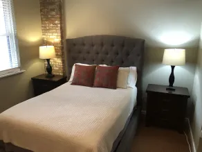 Soulard Residence: Milan suite - Image 3