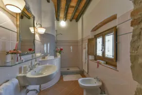 Villa i Cantagrillo med 7 soveværelser som kan rummer 14 - Image 2