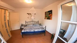 cozy traditional Greek holiday home with sea views in Finikounda - Image 5