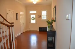 FULLY FURNISHED - 12 OAKS - Image 3