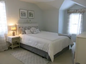 Private Meadow View Family Retreat - 4 BR, AC, Large Yard, Tennis, on Bike Path - Image 3