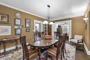 MARYLAND HOUSE -HIGHLANDS -  Charming koi pond,  WALK TO ALL - Image 4